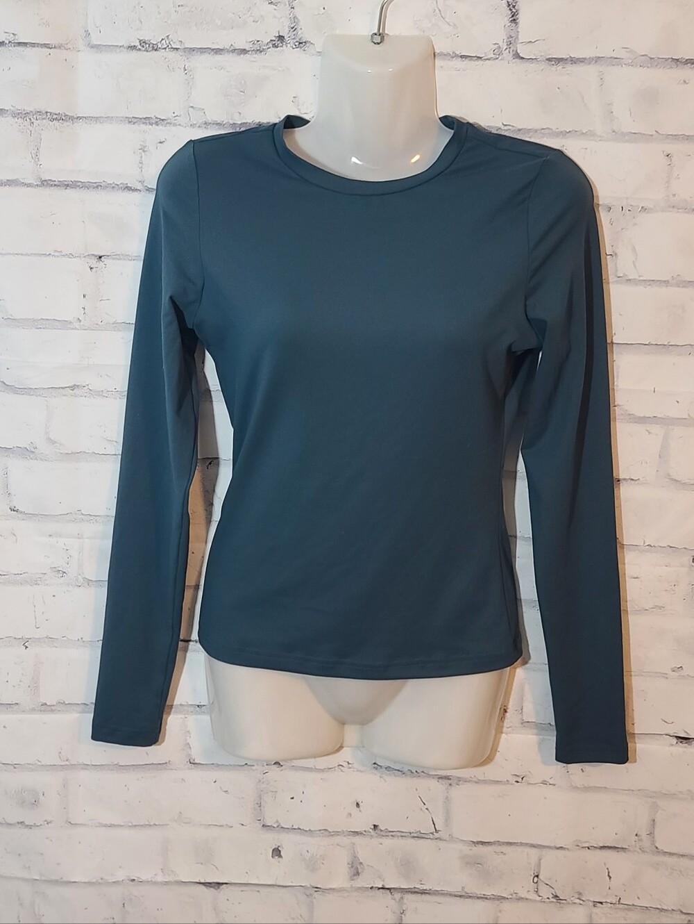 Stretchy Long Sleeve Teal Shirt Small